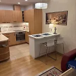 Lägenhet Fully Equipped, Furnished Cozy Flat Center *