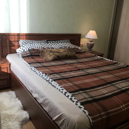 Fully Equipped, Furnished Cozy Flat Center