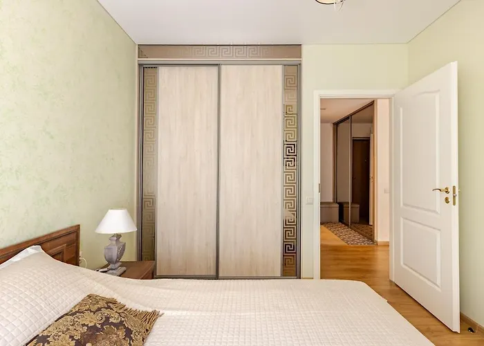 Fully Equipped, Furnished Cozy Flat Center شقة *