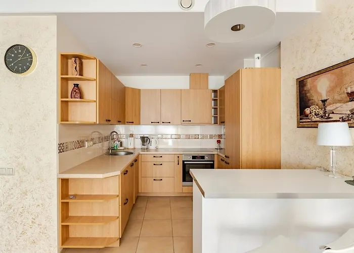 Fully Equipped, Furnished Cozy Flat Center شقة *