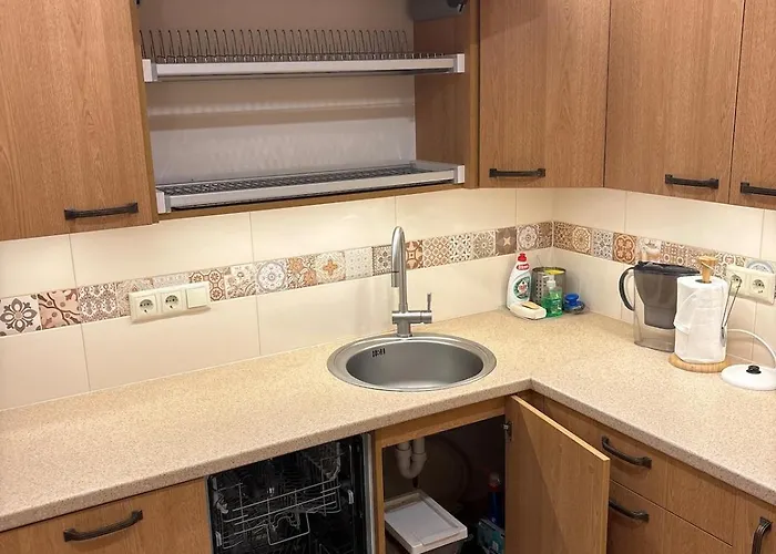 Fully Equipped, Furnished Cozy Flat Center *