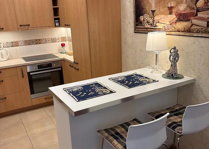 Fully Equipped, Furnished Cozy Flat Center شقة *