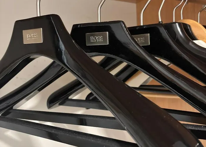 Fully Equipped, Furnished Cozy Flat Center *