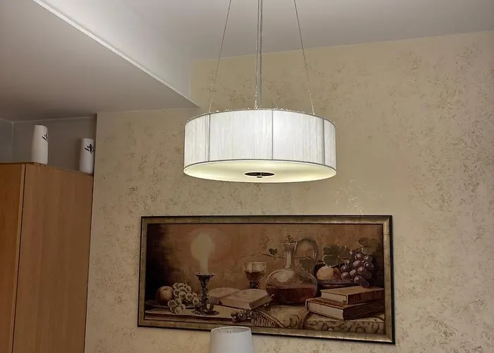 Fully Equipped, Furnished Cozy Flat Center *