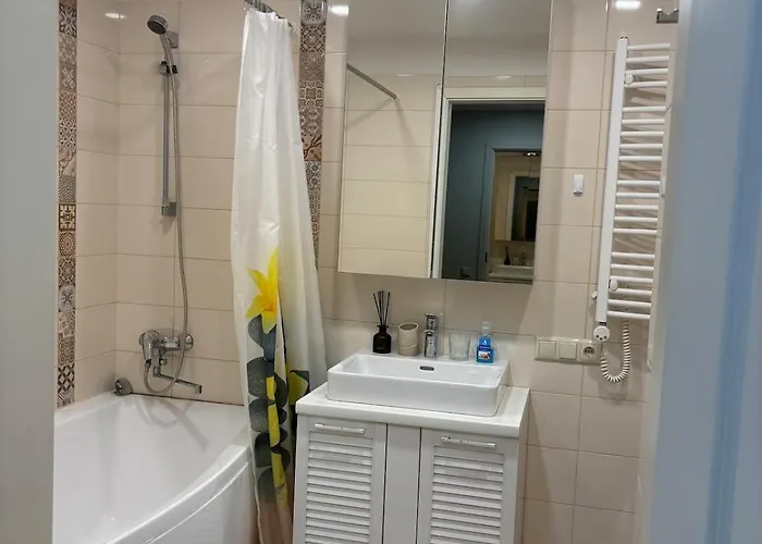 Fully Equipped, Furnished Cozy Flat Center شقة *