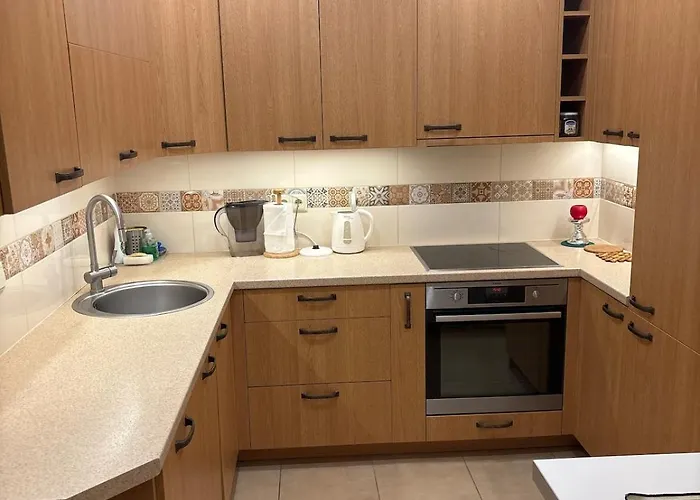 Fully Equipped, Furnished Cozy Flat Center *