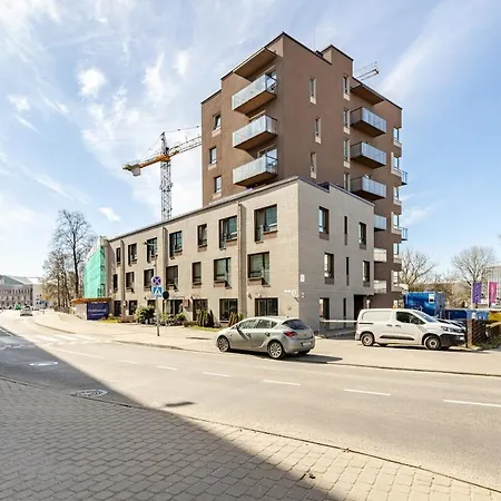 Fully Equipped, Furnished Cozy Flat Center